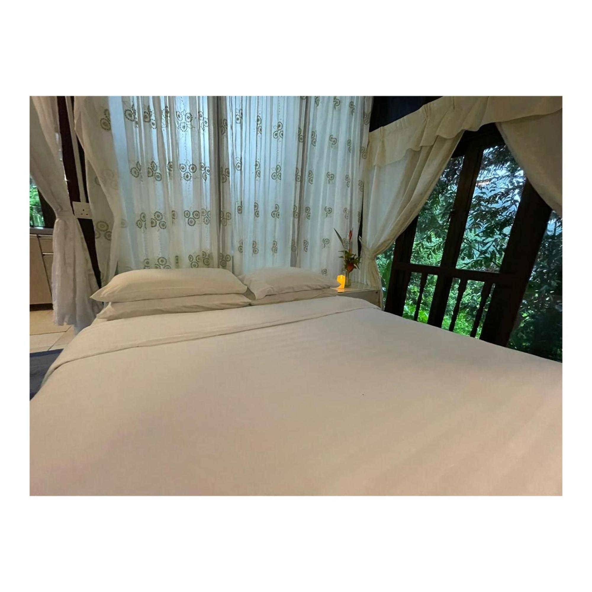 Villa Sri Kampung 쿠아 외부 사진