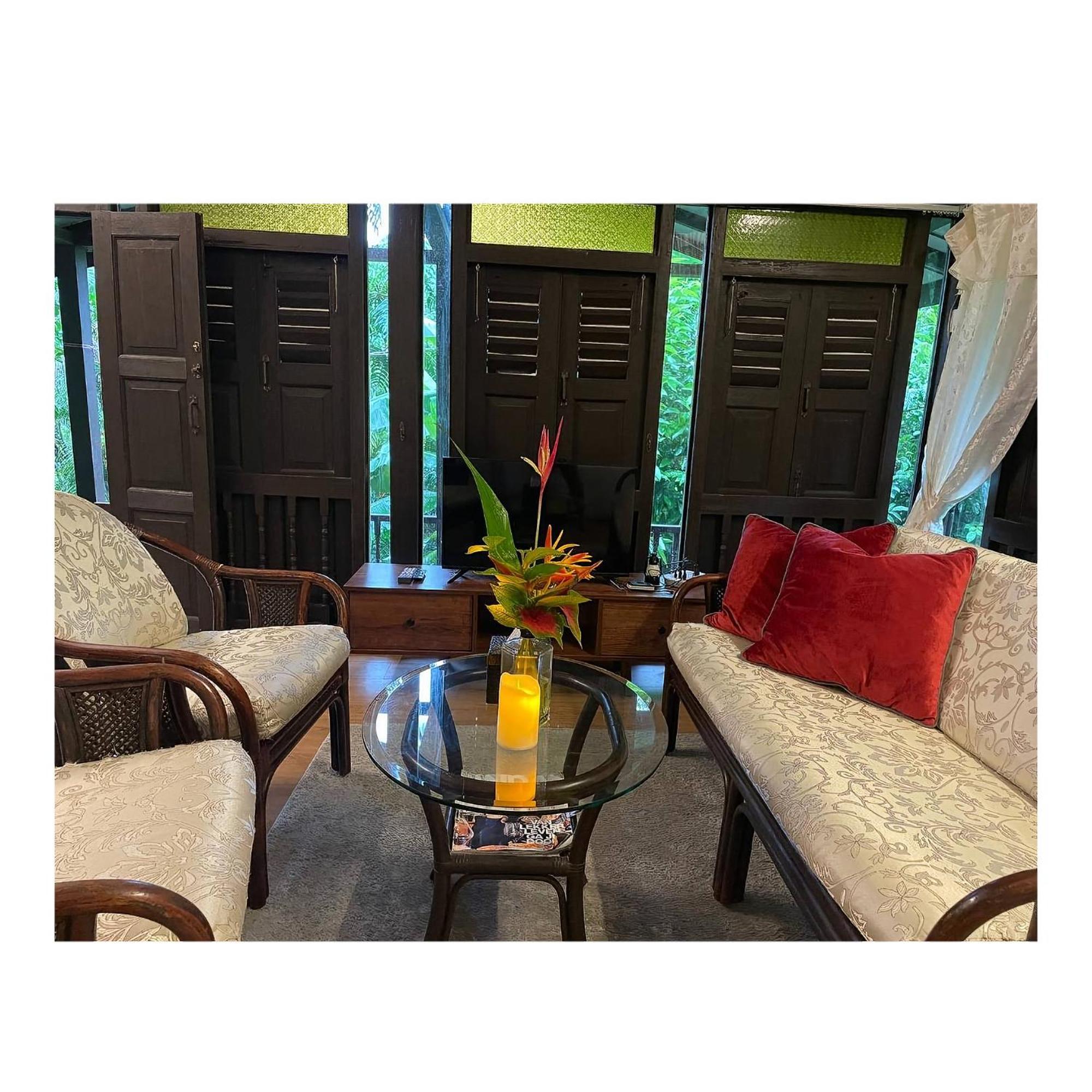 Villa Sri Kampung 쿠아 외부 사진